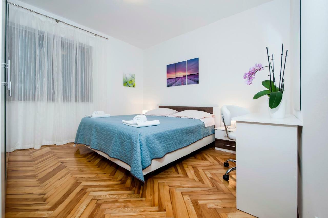 Apartments Casa Melita Ρόβινι Εξωτερικό φωτογραφία