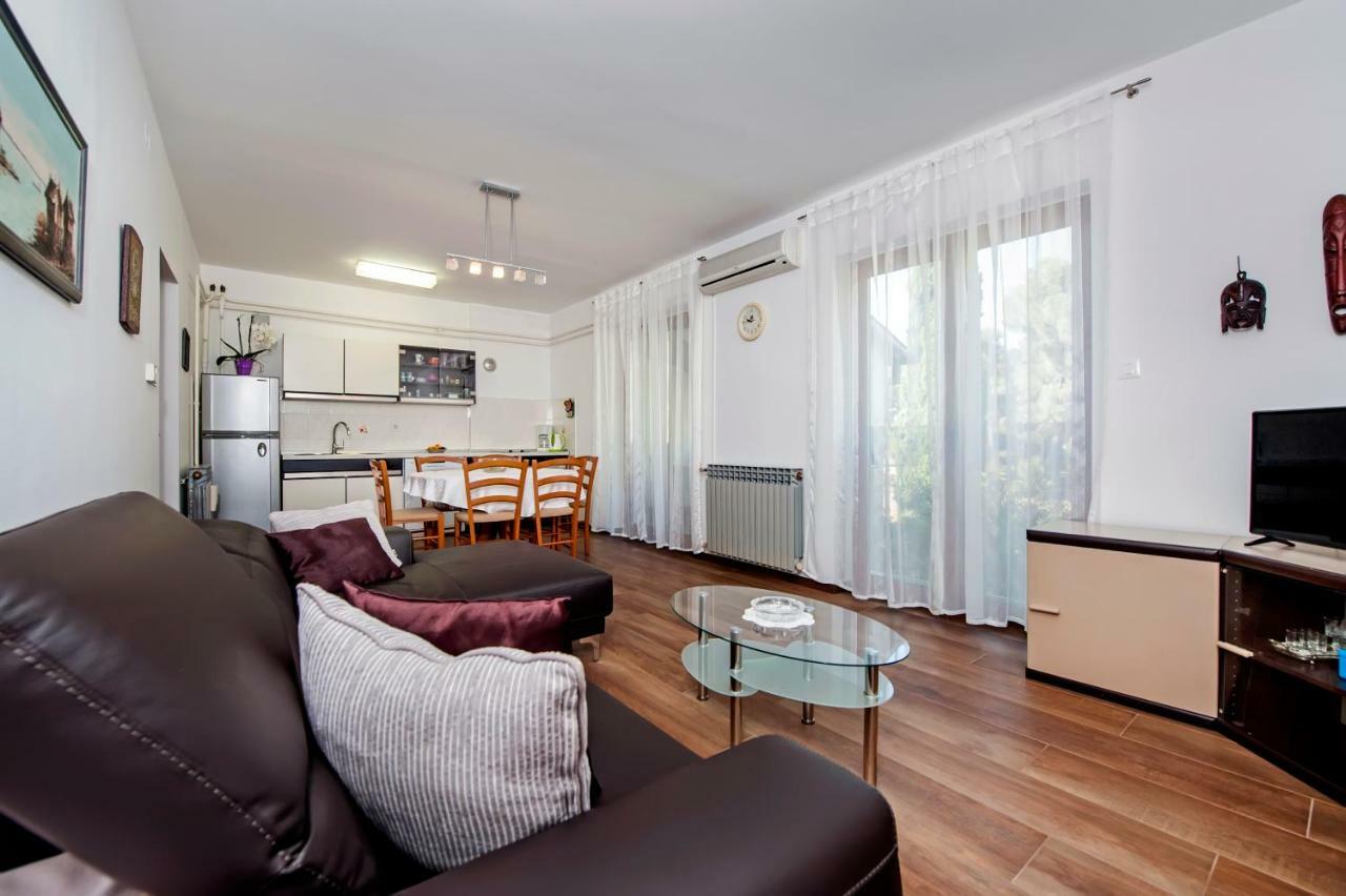 Apartments Casa Melita Ρόβινι Εξωτερικό φωτογραφία